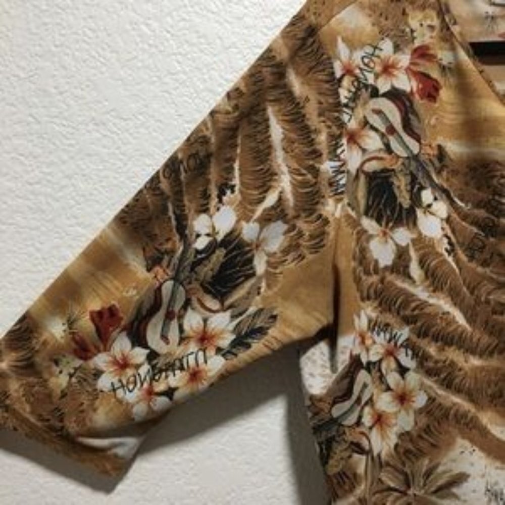 VTG Entity Daniel Benjamin Hawaiian Brown Blouse Palm Tree Bedazzled Lightweight - Picture 5 of 7